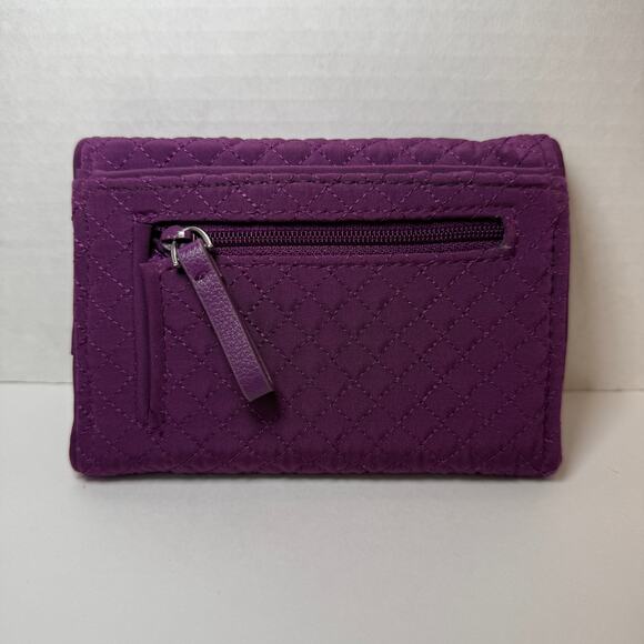 Vera Bradley Riley Gloxinia Purple Small Trifold Zip Quilted Wallet - Picture 7 of 7